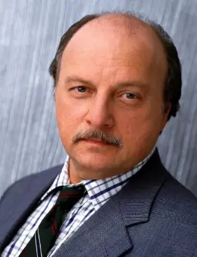 Dennis Franz